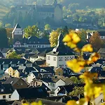 „im Tal Der Roten Traube“