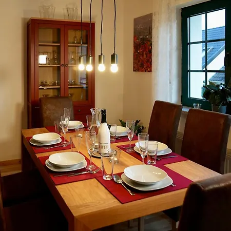 FeWo „Im Tal der roten Traube“