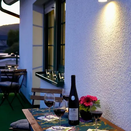 FeWo „Im Tal der roten Traube“