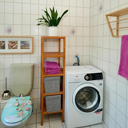 Fewo „Im Tal Der Roten Traube“ *