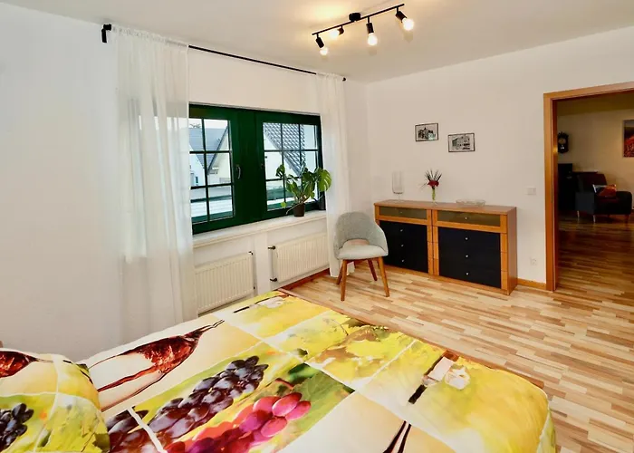 Fewo „Im Tal Der Roten Traube“ * Bad Neuenahr-Ahrweiler