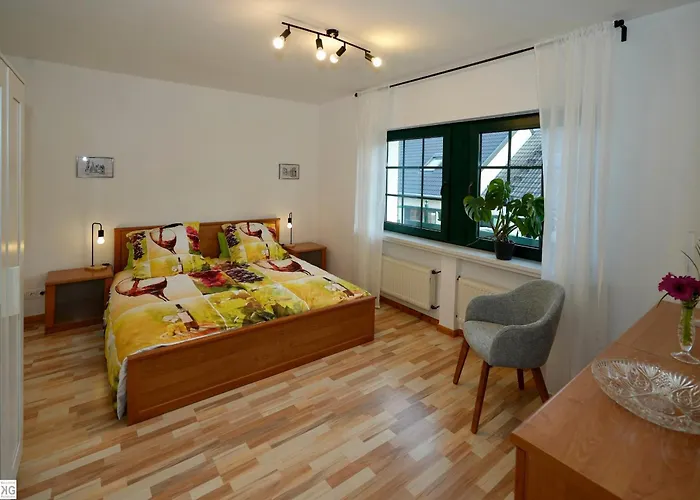 Fewo „Im Tal Der Roten Traube“ Apartamento