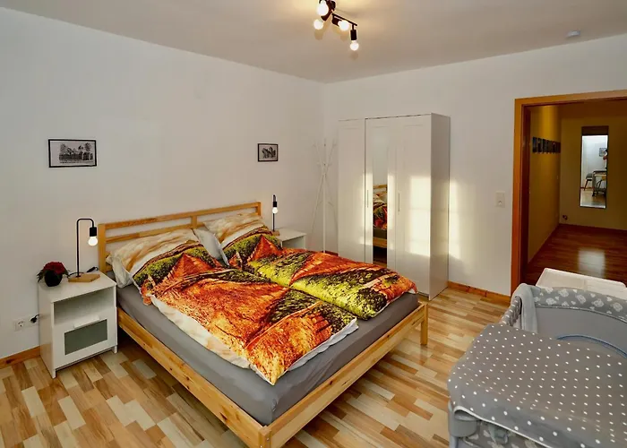 Fewo „Im Tal Der Roten Traube“ Apartamento *