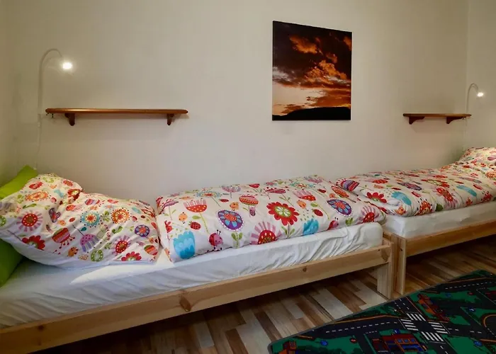 Fewo „Im Tal Der Roten Traube“ Apartamento *